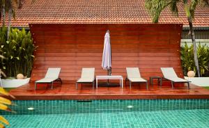 Fotografie z fotogalerie ubytování Pattaya Jomtien large pool 6 bed 5 bath villa v destinaci Jomtien pláž + 37 fotografií