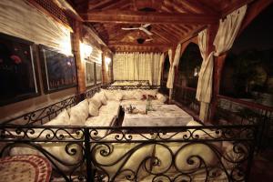 Postel nebo postele na pokoji v ubytování Riad Dar Justo Hotel Boutique & Spa