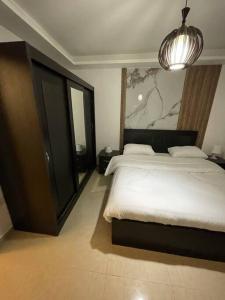 Una cama o camas en una habitación de apartment 60m 1bedroom for rent3