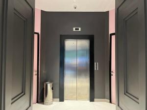 Foto da galeria de CVS The Hotel em Jakarta