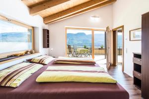 Postel nebo postele na pokoji v ubytování Eggbauer Panorama Apartments
