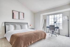 a bedroom with a bed and a desk and a chair at Foster City 2br w gym pool wd nr shops SFO-1293 in Belmont +24 photos