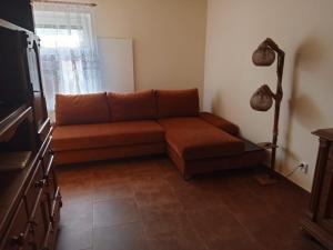 Ruang duduk di Cosy house for relaxing and sightseeing