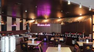 Restoran atau tempat lain untuk makan di Pakons Prime Hotel