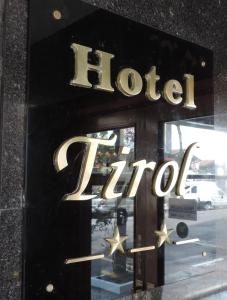 Foto de la galería de Hotel Tirol en Mar del Plata