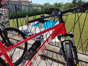 Jízda na kole v ubytování Holiday home Casa dei nonni with bicycles included nebo okolí