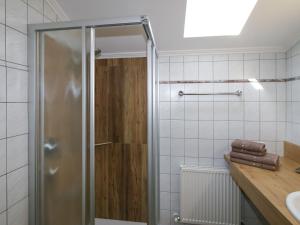 Koupelna v ubytování Apartment Hundsbichler-2 by Interhome + 12 fotografií