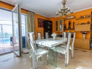 Galeriebild der Unterkunft Holiday Home Miralrio by Interhome in Rivas-Vaciamadrid + 27 Fotos