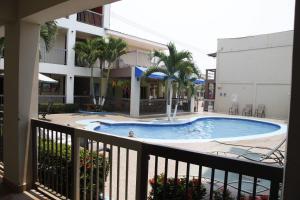 Πισίνα στο ή κοντά στο Apart Hotel Pico Bonito