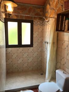 Koupelna v ubytování Cortijo el llano