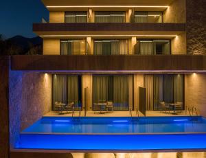 Bassein majutusasutuses BEYOND A Luxury Boutique Hotel või selle lähedal