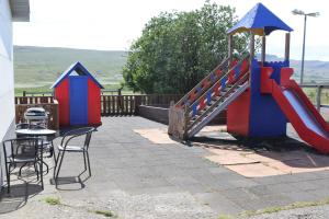 Herní místnost nebo prostor pro děti v ubytování Grímsstaðir holiday home - Family friendly