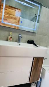 Kuchyň nebo kuchyňský kout v ubytování Blissful Villa