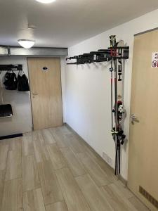 Posilňovňa alebo fitness centrum v ubytovaní Apartmán U Doubků Horní Blatná