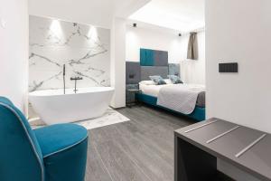 Postel nebo postele na pokoji v ubytování ML luxury room