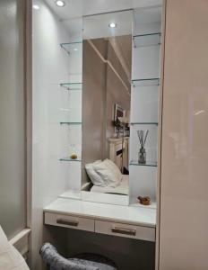 Koupelna v ubytování Luxury Family Room With Private bathroom in the heart of Edinburgh
