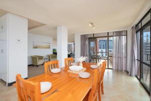 Χώρος καθιστικού στο Fountain Court 25