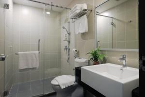 Phòng tắm tại Polaris Suite +21 ảnh