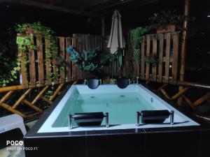 Bazén v ubytování Villa Ester Hostel Vereda Cay nebo v jeho okolí
