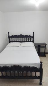 Postel nebo postele na pokoji v ubytování Habitación, con baño privado #7