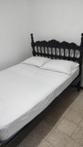 Postel nebo postele na pokoji v ubytování Habitación, con baño privado #7