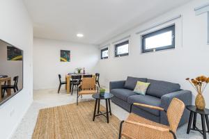 Et opholdsområde på Pool Apartment Sapore Di Mare 4 - Happy Rentals