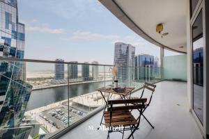 Fotografie z fotogalerie ubytování Manzil - Designer 1 BR Apt near Burj & Dubai Mall v Dubaji
