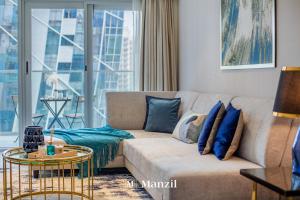 Fotografie z fotogalerie ubytování Manzil - Designer 1 BR Apt near Burj & Dubai Mall v Dubaji