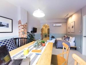 Posezení v ubytování Snoozy Guesthouse