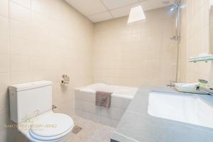 Φωτογραφία από το άλμπουμ του Marco Polo - Striking Lake Views at JLT ,1 BR, 2 Balconies στο Ντουμπάι