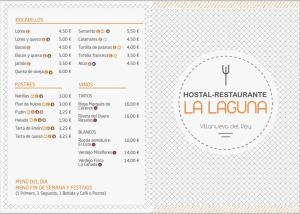 een screenshot van een menu voor een Latijns restaurant bij Hostal La Laguna in Villanueva del Rey