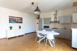 Kuchyňa alebo kuchynka v ubytovaní Residenza al Corso