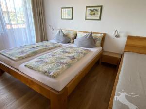 Łóżko lub łóżka w pokoju w obiekcie Appartement Fischer