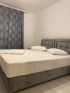 Postel nebo postele na pokoji v ubytování Luxury by SARAY