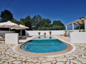 Gallery image of Helios Court Villa in Arillas