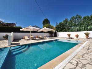 Gallery image of Helios Court Villa in Arillas