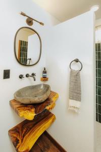 科纳The Pohaku Studio at The Koi House的相册照片