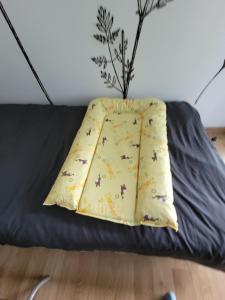 Posteľ alebo postele v izbe v ubytovaní Agréable Appartement avec Balcon