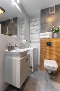 Kúpeľňa v ubytovaní Apartament 24 AbsyntApart Rynek Wrocław