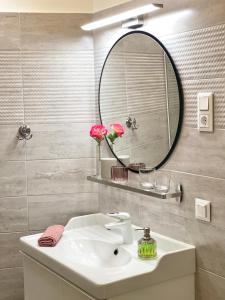 Ένα μπάνιο στο Teresa Apartment +76 φωτογραφίες