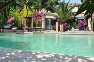 Gallery image of Villa Bali in Cassis