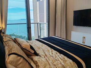 Gallery image of Copacabana五星级豪华海景公寓#芭提雅最高无边泳池#蜜月必选 in Na Jomtien