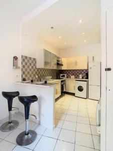 Afbeelding uit fotogalerij van APPARTEMENT DANS CENTRE HISTORIQUE in Grasse