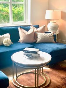 Gallery image of Bright modern flat in central Twickenham in Twickenham