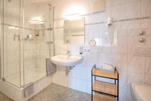 Koupelna v ubytování Hotel Schaider