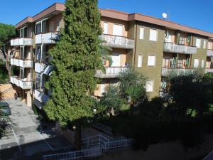 Gallery image of Apartment in Diano Marino with communal pool in Diano Marina