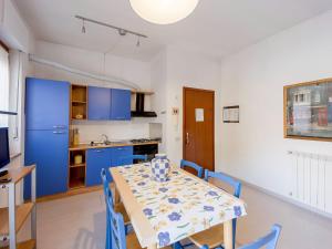 Gallery image of Apartment in Diano Marino with communal pool in Diano Marina