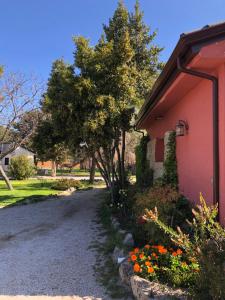 Jardín al aire libre en Finca LaGloria