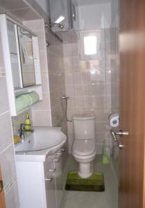 Ванная комната в Apartment Vrančić