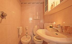 Kylpyhuone majoituspaikassa B&B Villa Miramare